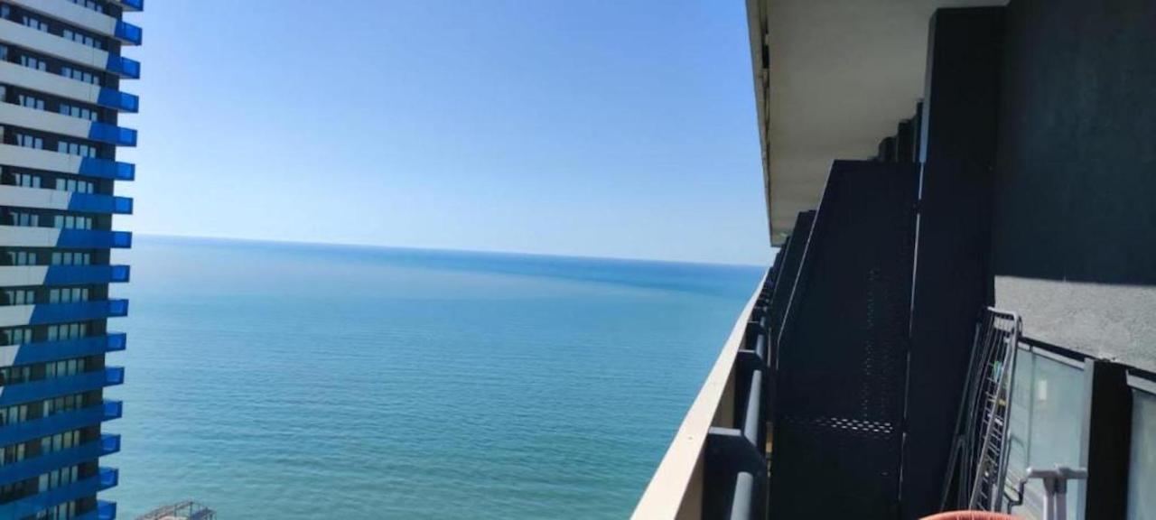 Orbi City Best Apartments 巴统 外观 照片