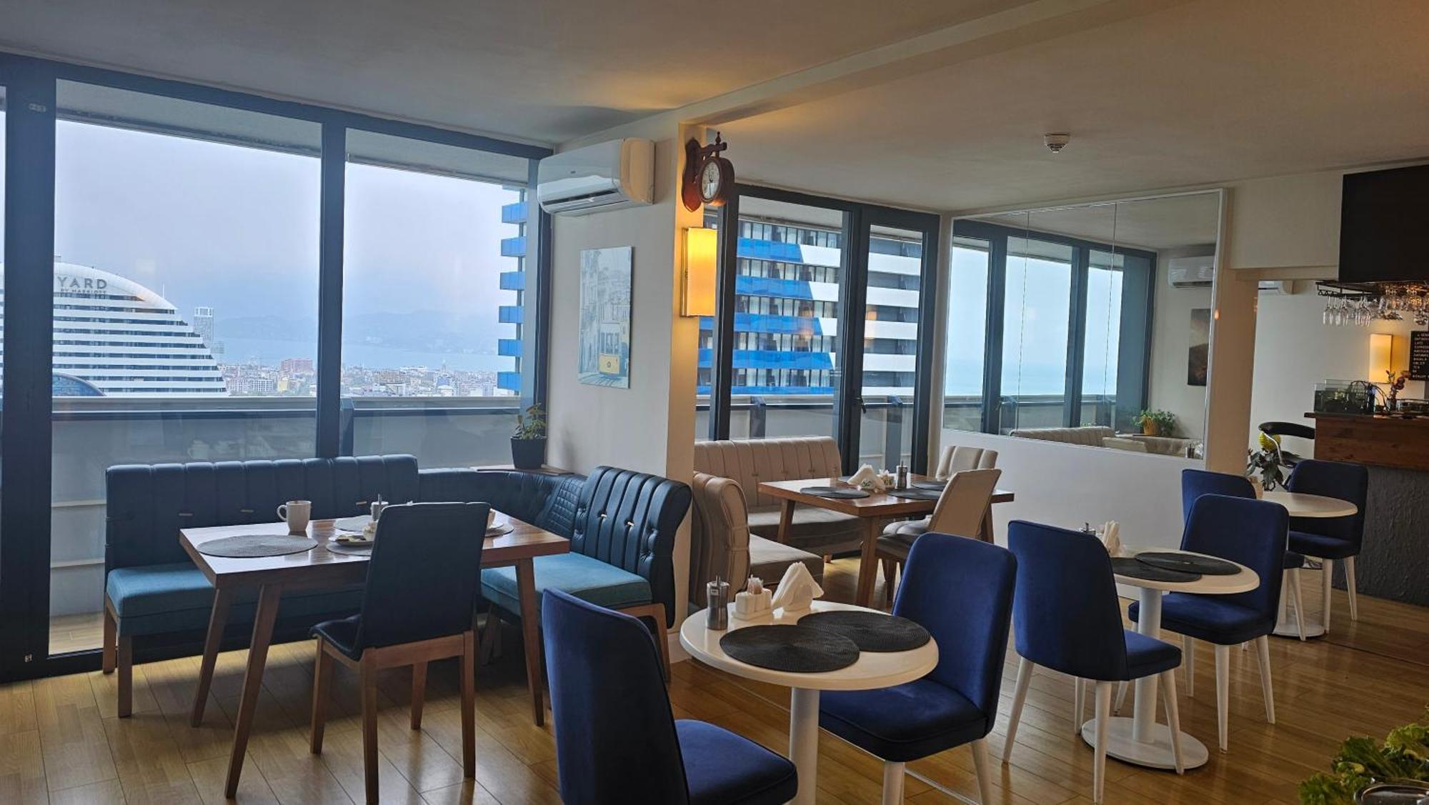 Orbi City Best Apartments 巴统 外观 照片